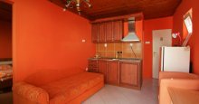 Apartmán č.11/ dvojlôžkový+2 prístelky/ so sociálnym zariadením Apartmán č.11/ dvojlôžkový+2 prístelky/ so sociálnym zariadením